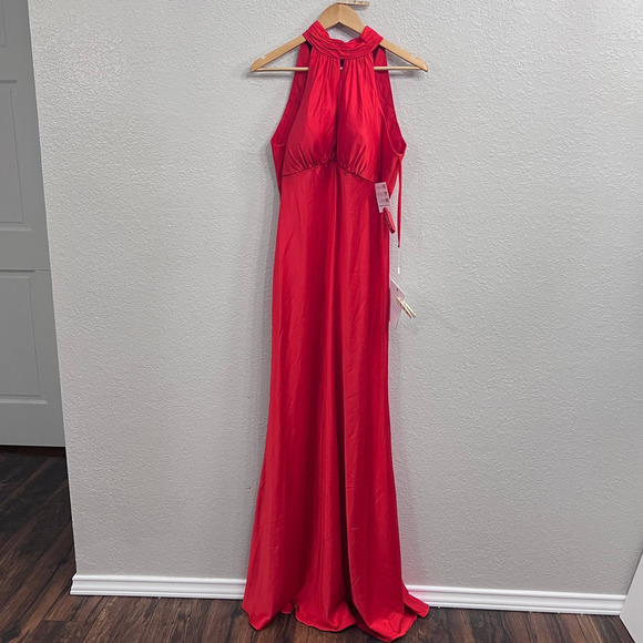 NEW $598 MAC DUGGAL 49520 RED KEYHOLE HALTER EMPIRE WAIST SATIN GOWN Size 10 - Picture 5 of 16